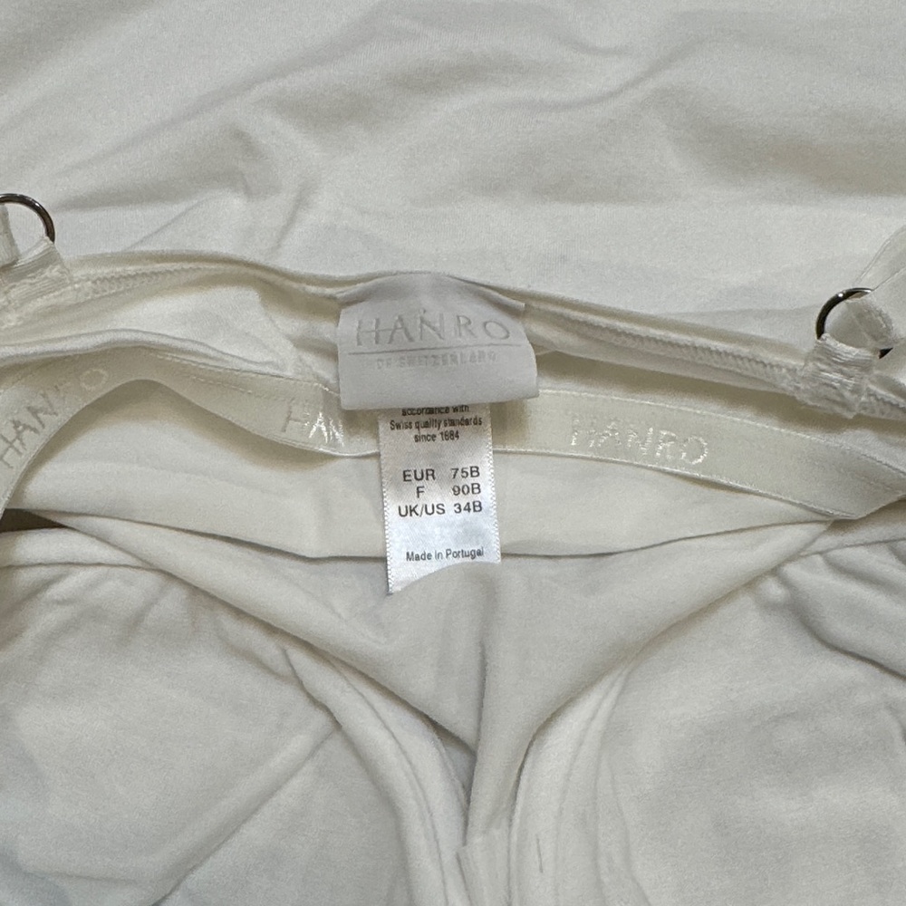 Hanro off white Allure Bra one piece cami with snaps. - Picture 4 of 4